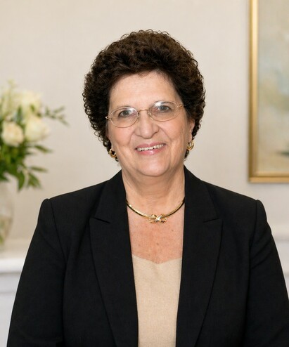 Cowell Kay Mem. Card Pic